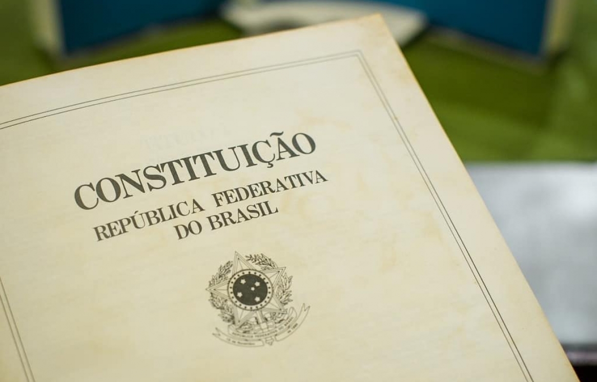 37 anos da Constituição de 1988:  um pacto à frente do seu tempo